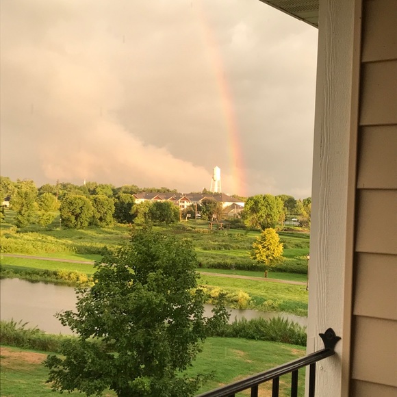 Meet your Posher, Jessica - Picture 1 of 1